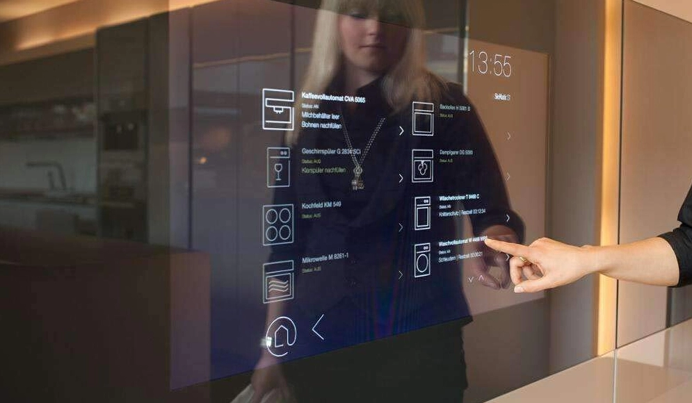 Бум сенсорных экранов наносит удар по традиционным компьютерам.