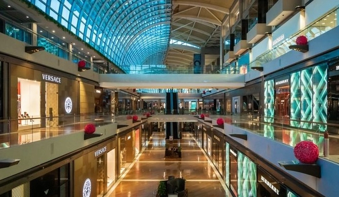 В сингапурском магазине алкогольные напитки можно приобрести в киоске самообслуживания.