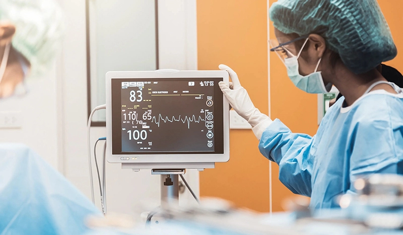 Каковы медицинские области применения сенсорных экранов?